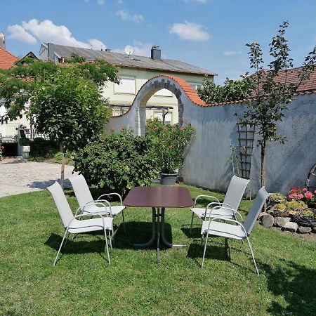 Gaestehaus Anita Breitenbrunn (Burgenland) Exterior foto